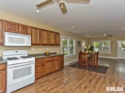 1637 W Monroe St, Springfield, IL 62704 photo 7
