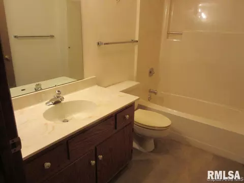 2008 Jeanette Ln E, Springfield, IL 62702 photo 10