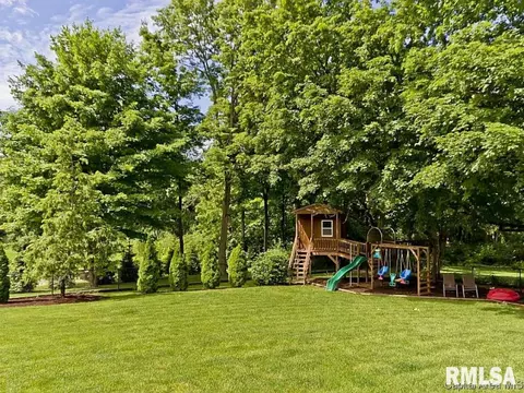 3112 Victoria Rd, Springfield, IL 62704 photo 4