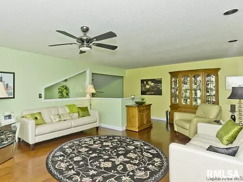 3112 Victoria Rd, Springfield, IL 62704 photo 11