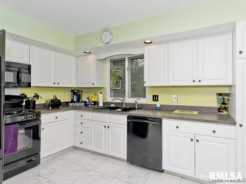 3112 Victoria Rd, Springfield, IL 62704 photo 16