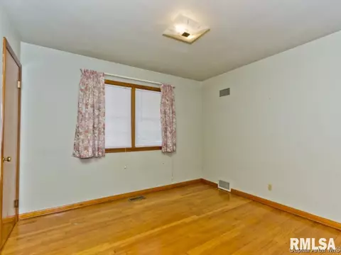 3355 Stanton St, Springfield, IL 62703 photo 15