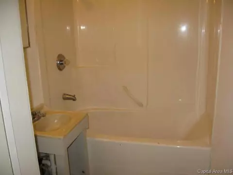 121 W Cornell, Springfield, IL 62704 photo 6