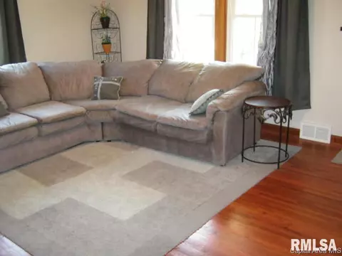 2911 W Street St, Springfield, IL 62707 photo 6