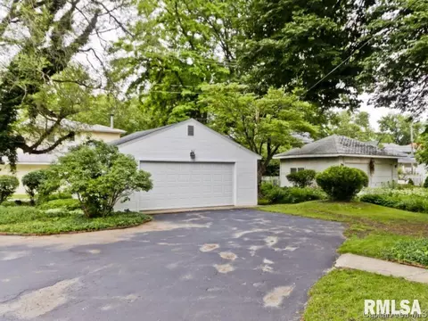 1322 S Noble, Springfield, IL 62704 photo 4
