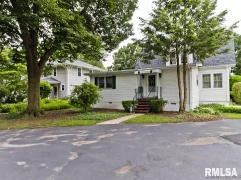 1322 S Noble, Springfield, IL 62704 photo 2