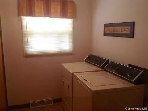 59 Providence, Springfield, IL 62711 photo 13