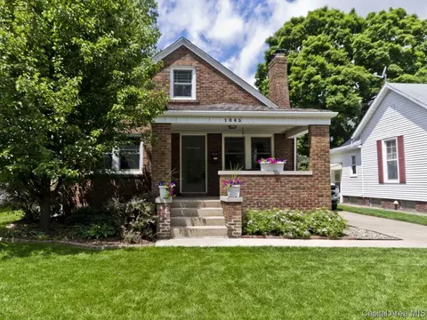 1045 N Walnut, Springfield, IL 62702 photo 1