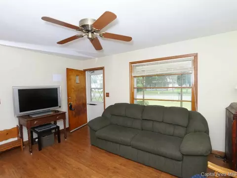 3315 E Carpenter St, Springfield, IL 62702 photo 4
