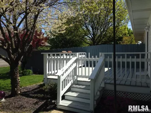 2001 Halifax, Springfield, IL 62703 photo 13