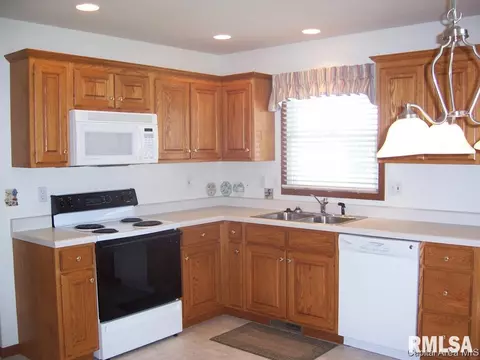 2813 Haggard, Springfield, IL 62711 photo 9