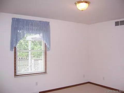 2813 Haggard, Springfield, IL 62711 photo 12
