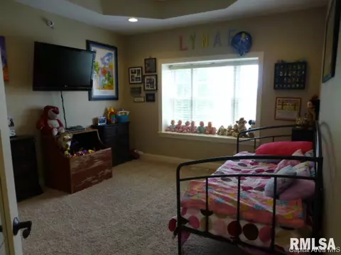 5905 Hedley Rd, Springfield, IL 62711 photo 13