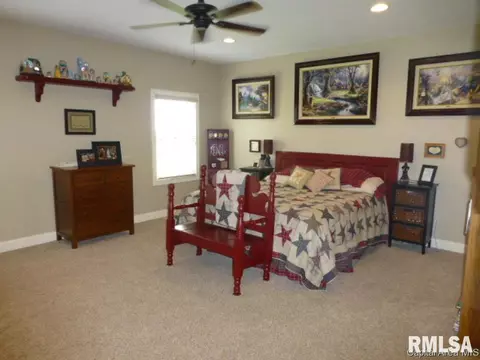 5905 Hedley Rd, Springfield, IL 62711 photo 8