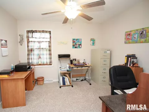 6085 Old Salem Ln, Springfield, IL 62711 photo 16