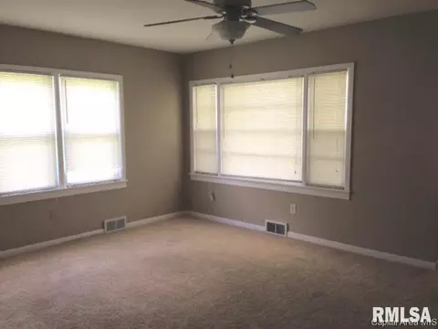 3125 S Allis St, Springfield, IL 62703 photo 11