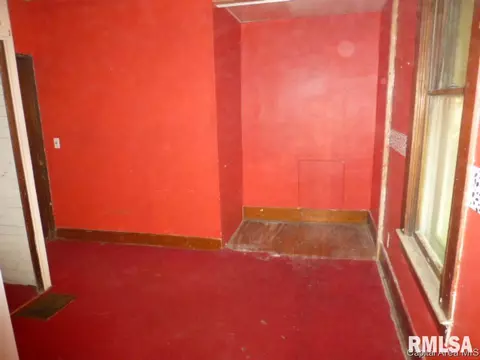 1229 N 2nd Street St, Springfield, IL 62702 photo 6