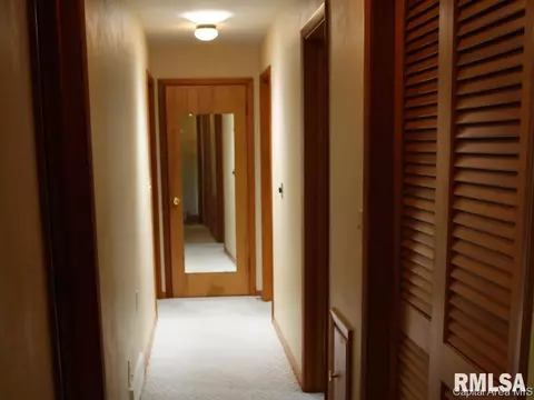34 W Hazel Dell Ln, Springfield, IL 62712 photo 17