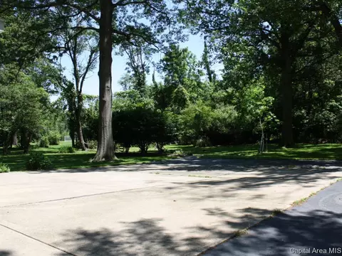 34 W Hazel Dell Ln, Springfield, IL 62712 photo 21