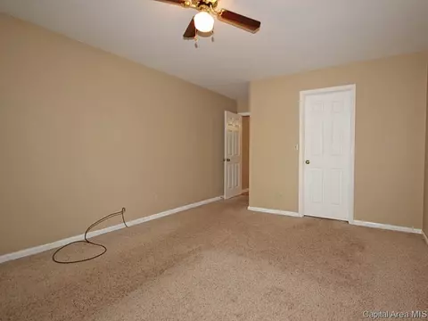 8115 Hunt Rd, Springfield, IL 62712 photo 19