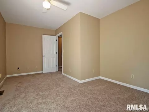8115 Hunt Rd, Springfield, IL 62712 photo 22
