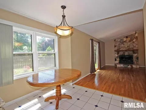 8115 Hunt Rd, Springfield, IL 62712 photo 11