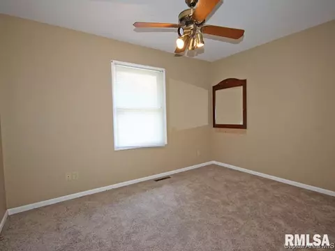 8115 Hunt Rd, Springfield, IL 62712 photo 23