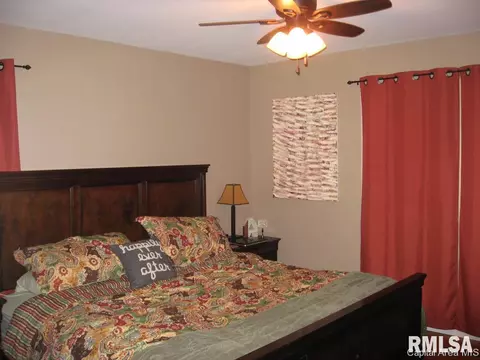 1821 E Grant St, Springfield, IL 62703 photo 14