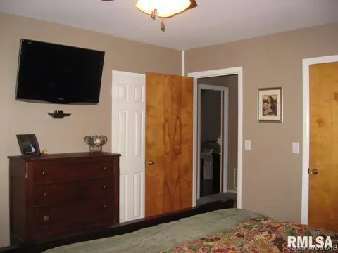 1821 E Grant St, Springfield, IL 62703 photo 16