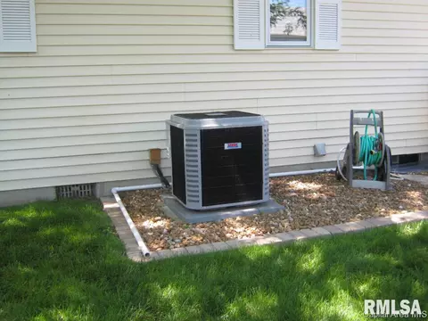2916 Turning Mill Dr, Springfield, IL 62704 photo 31