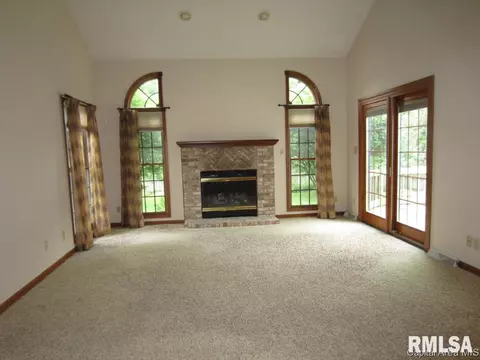 601 Old Tippecanoe, Springfield, IL 62711 photo 2