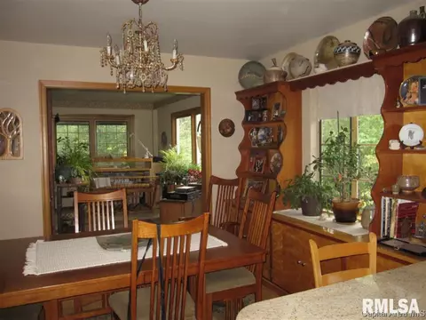 1129 Crescent Ln, Springfield, IL 62704 photo 5