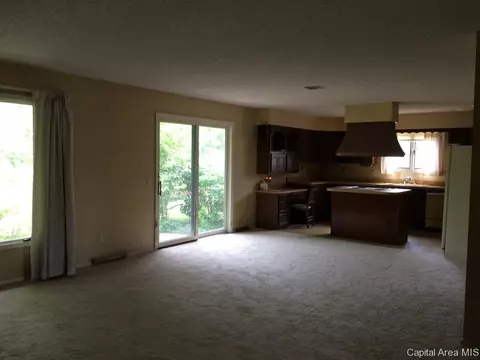 405 Yeoman Dr, Springfield, IL 62704 photo 6
