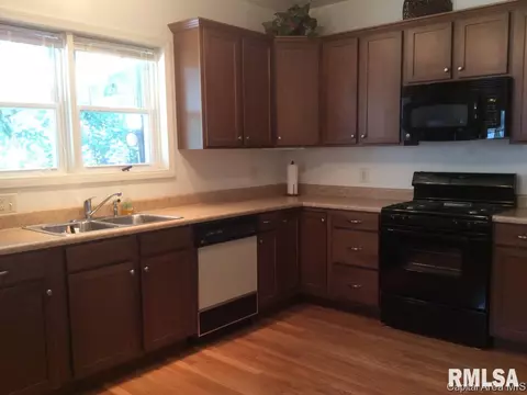 1411 S State St, Springfield, IL 62704 photo 7