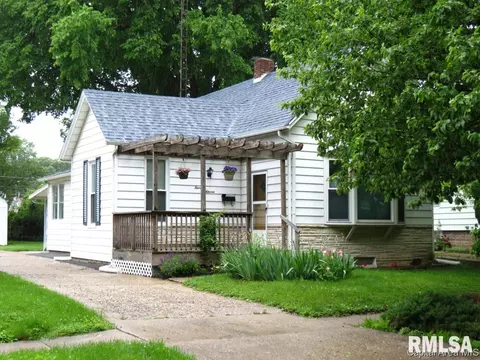 1411 S State St, Springfield, IL 62704 photo 1