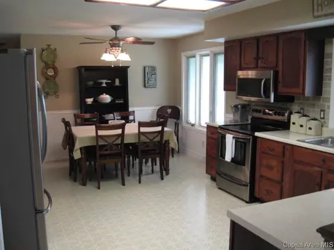 8120 Hunt Rd, Springfield, IL 62712 photo 14