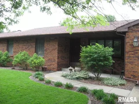 8120 Hunt Rd, Springfield, IL 62712 photo 4