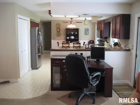 8120 Hunt Rd, Springfield, IL 62712 photo 22