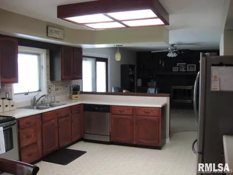 8120 Hunt Rd, Springfield, IL 62712 photo 15