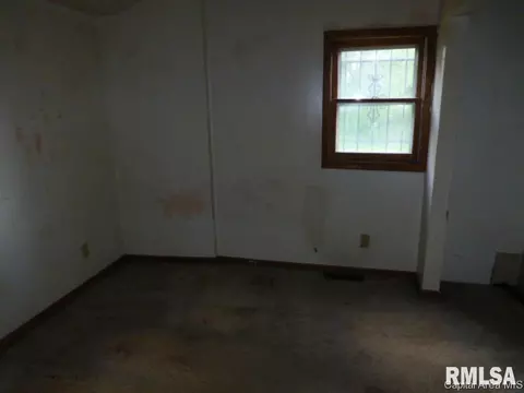 2034 E Clay St, Springfield, IL 62703 photo 9