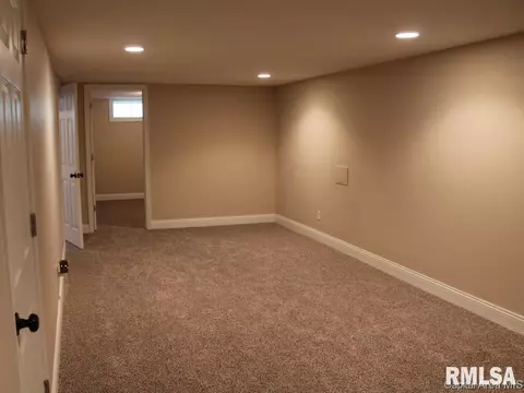 1923 Fairfield, Springfield, IL 62702 photo 15