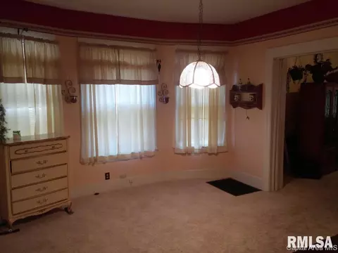 1201 S 1st, Springfield, IL 62704 photo 6