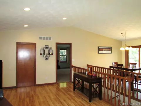 2812 Placid Ct, Springfield, IL 62707 photo 2