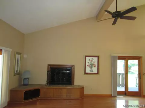 73 Country Pl, Springfield, IL 62703 photo 3
