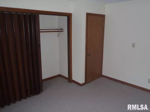 101 Neptune Villa, Springfield, IL 62703 photo 8