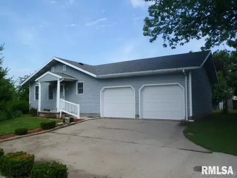 101 Neptune Villa, Springfield, IL 62703 photo 2