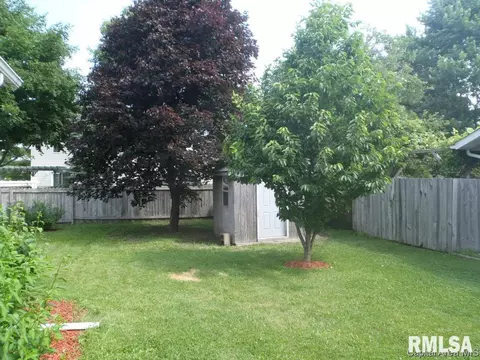 101 Neptune Villa, Springfield, IL 62703 photo 12