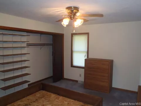101 Neptune Villa, Springfield, IL 62703 photo 9