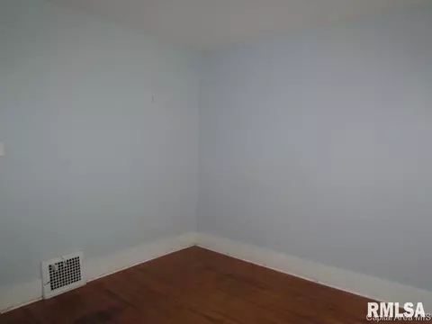 109 S Macarthur, Springfield, IL 62704 photo 11