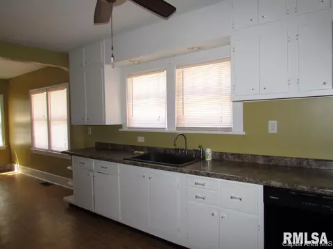 109 S Macarthur, Springfield, IL 62704 photo 6